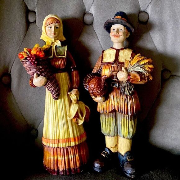 Other - Beautiful Thanksgiving Pilgrims 
